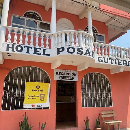 Hotel Posada Gutierrez Panajachel Esterno foto